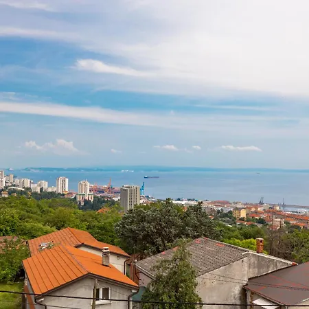Ena Apartament *